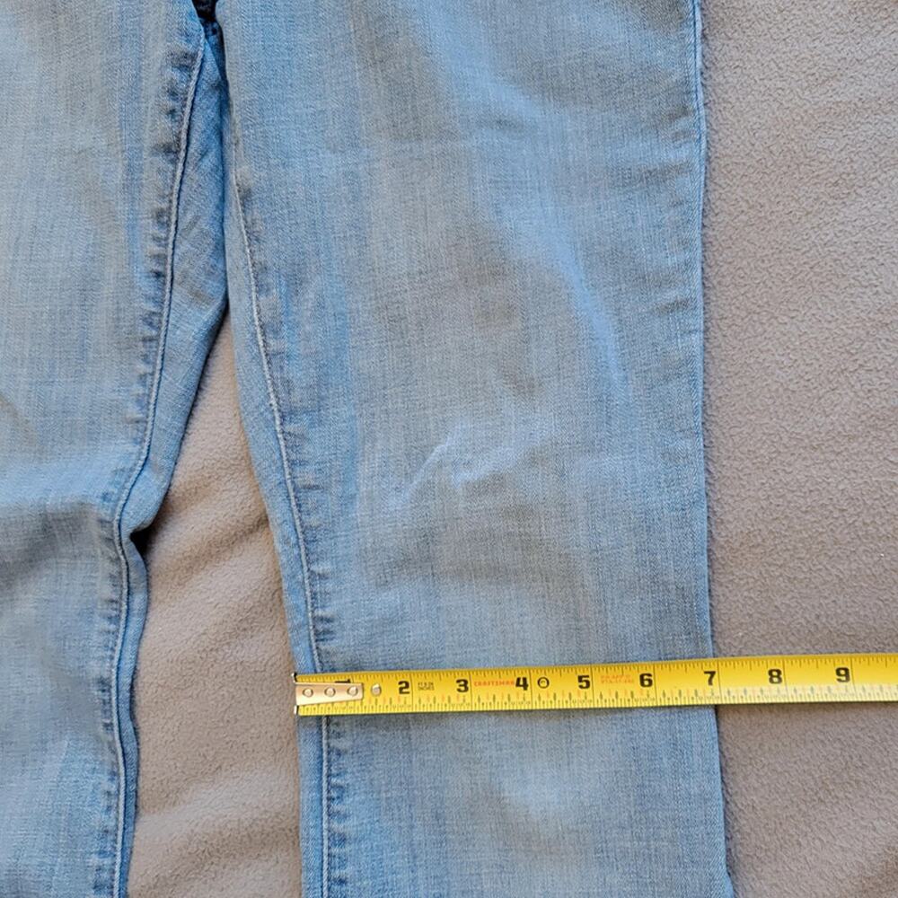 Levis Classic Bootcut Jeans Womens Size 10 Medium Wash Cotton Blend Denim - Picture 8 of 11